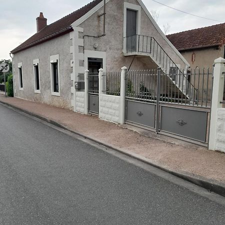 Maison Proche Le Pal 4Kms Thiel-sur-Acolin Exterior foto